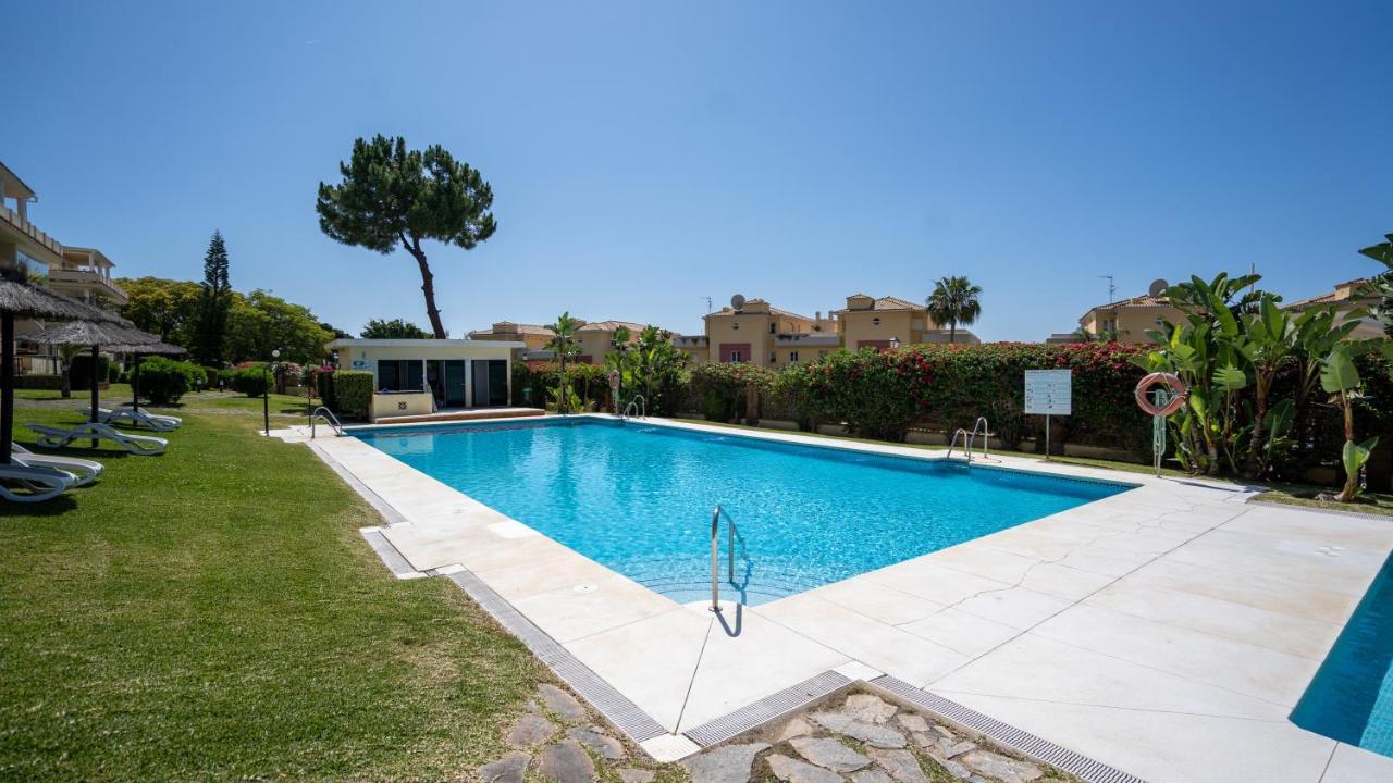 Seaview And Big Terrace Cabopino Appartement Marbella Buitenkant foto